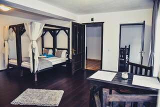 Гостевой дом Innes Apartments Бран Апартаменты с 2 спальнями-2