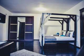 Гостевой дом Innes Apartments Бран Апартаменты с 2 спальнями-6
